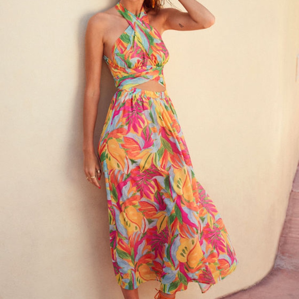 Lulus Tropical Breezes Multi Tropical Backless Halter Maxi Dress Other - Size M